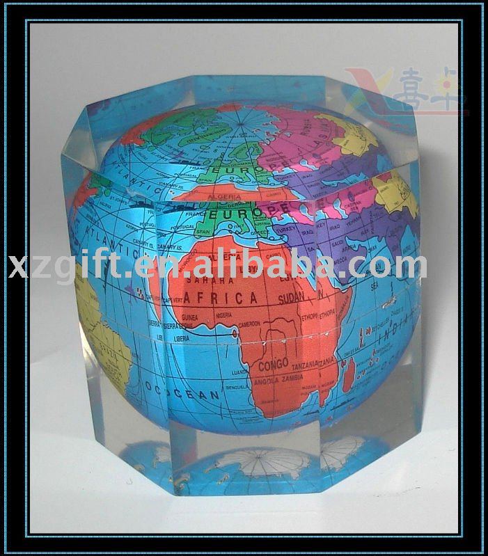  world  map craft  toy 