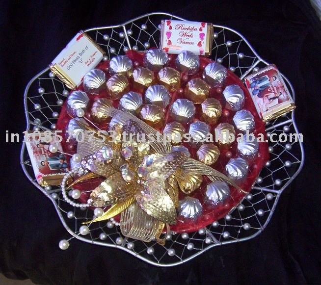 Personalize Chocolate Gift Hamper