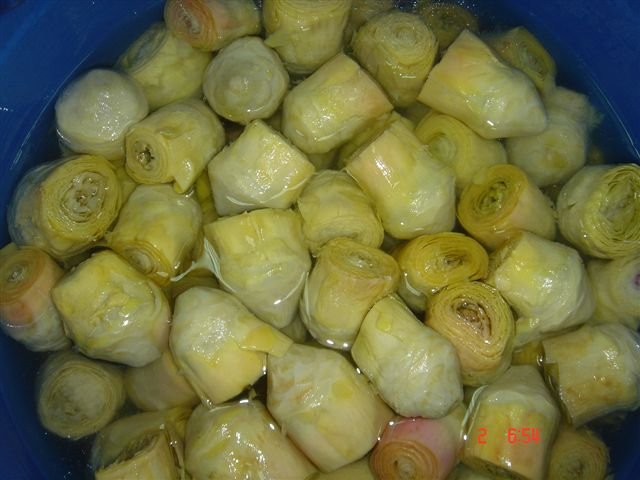 Artichokes Whole Hearts in brine