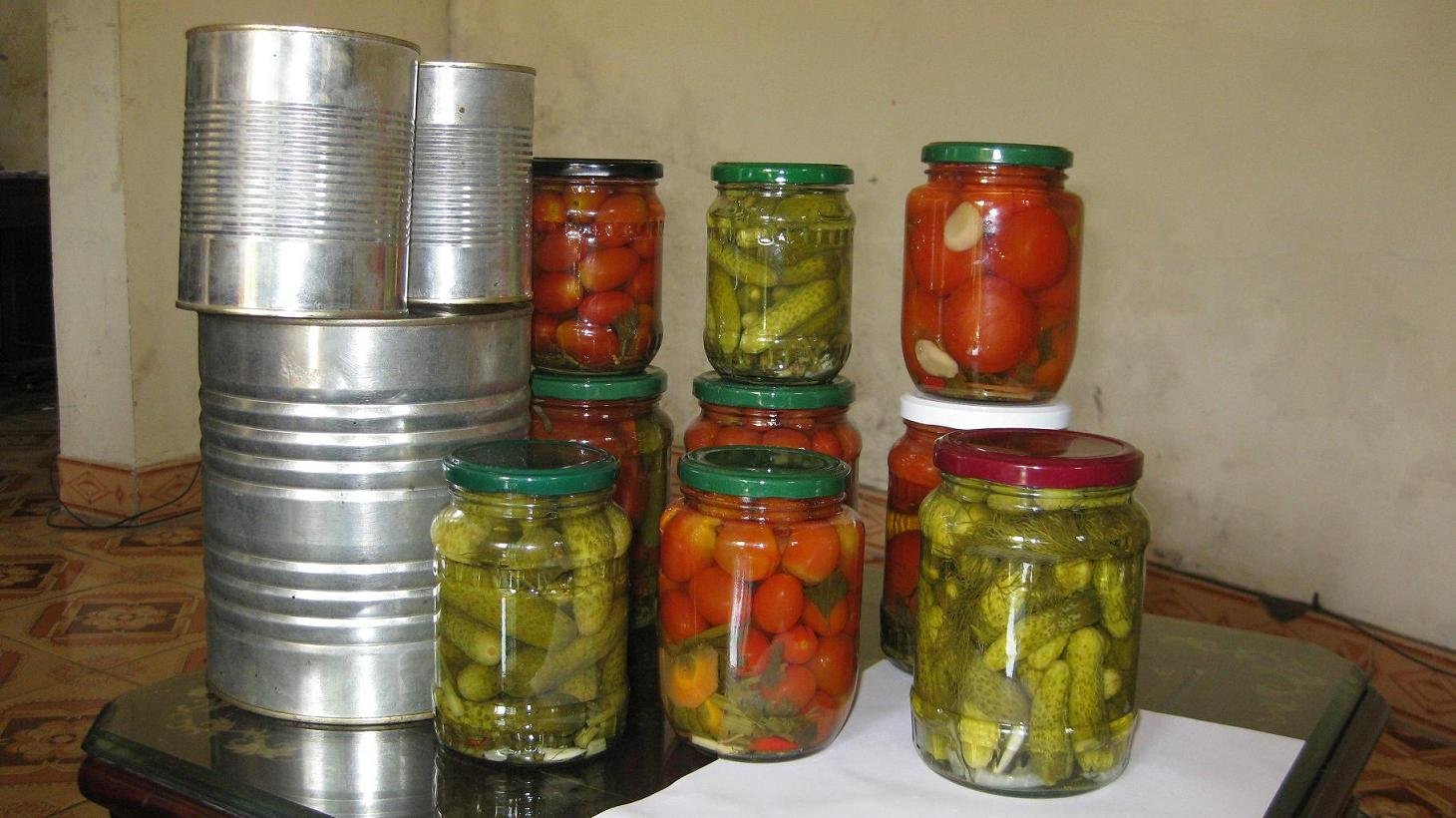 pickled baby cucumber