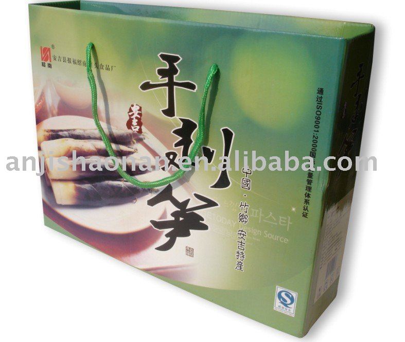 peeled bamboo shoots