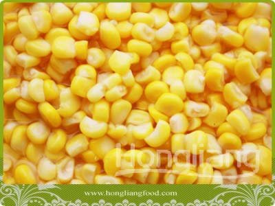  canned   sweet   corn  in  can 
