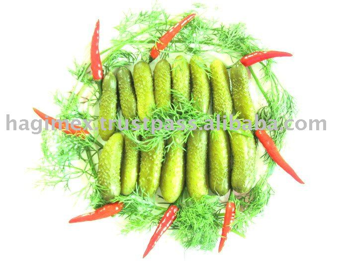 Pickled gherkin 3-6cm in glass jar 720ml