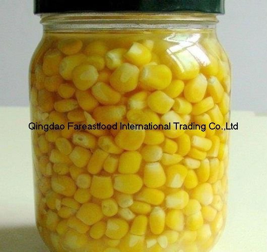 Canned sweet  corn  in  tins 