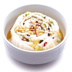 Baek Kimchi (The White Kimchi)