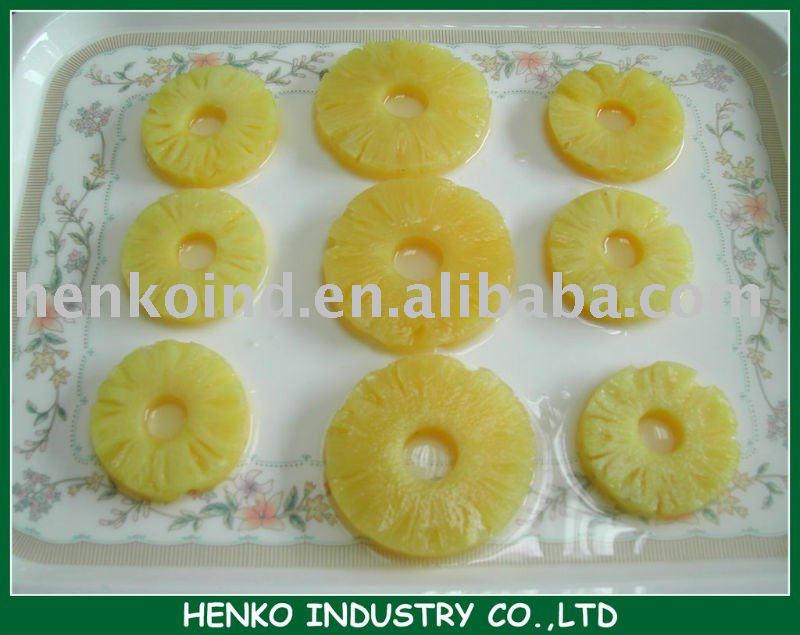 Slice  Pineapple  in  tin 