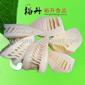 552g canned bamboo shoot(halves)