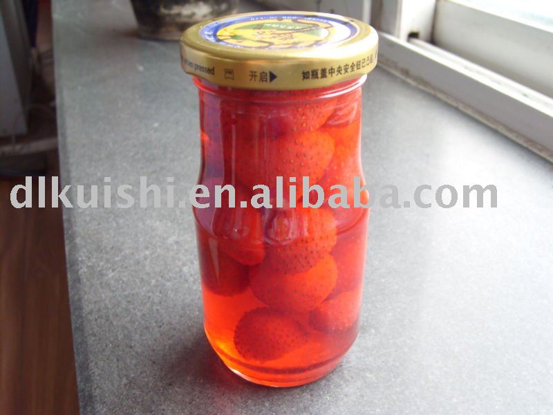 canned strawberry