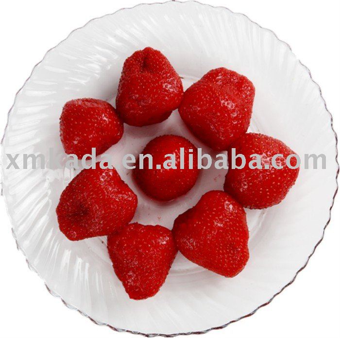 Canned Strawberry in light syrup