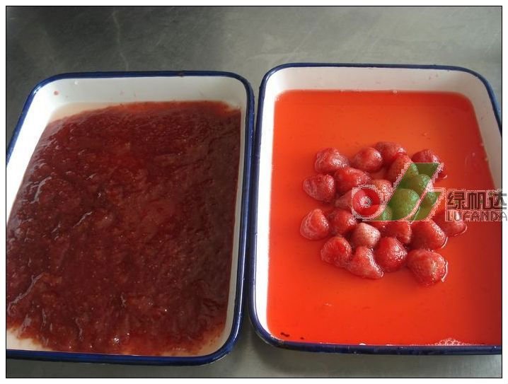 Canned Strawberries in light syrup  food can