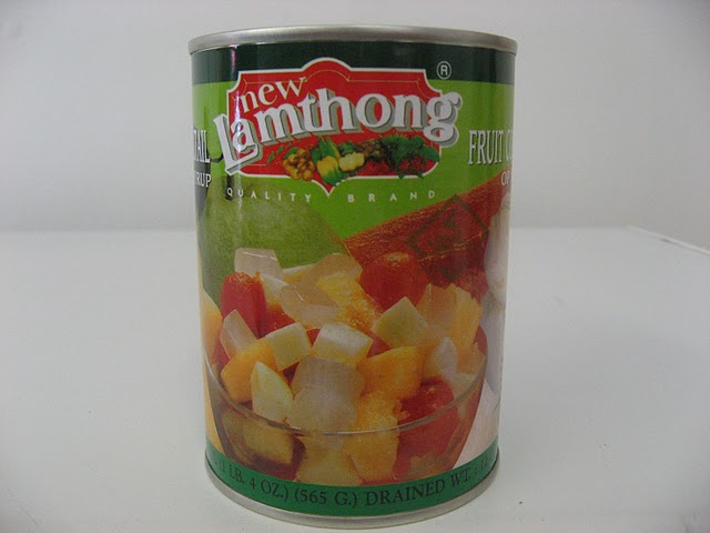 Canned Fruit Cocktail in Syrup