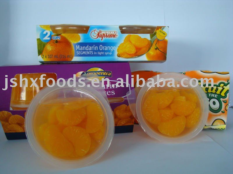 canned fruit-  mandarin orange in plastic cup