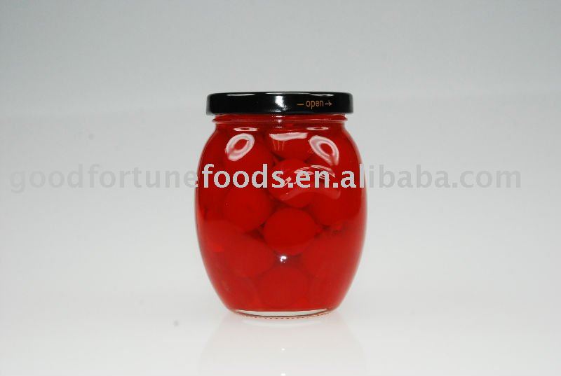 Canned red cherries with stem