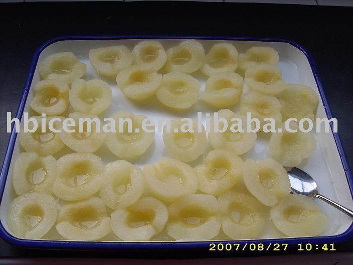 Shampin brand canned Pear halves