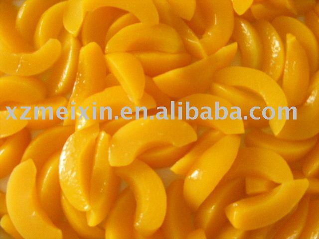 Delicious Canned Yellow Peaches Sliced