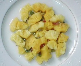 Canned Pineapple - Small pieces 20oz
