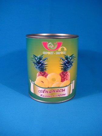  Canned  Slices  Pineapple  in light syrup  tin s 30oz