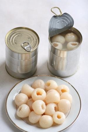 canned lychee