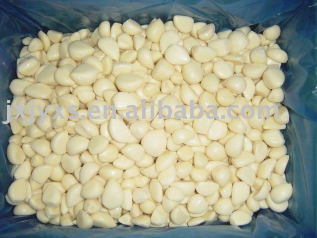 Fresh  Peeled Garlic in Carton
