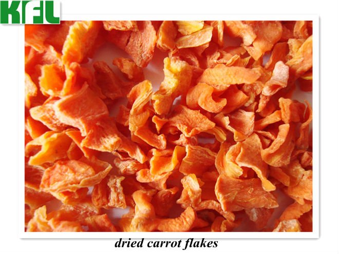 dried carrot flakes