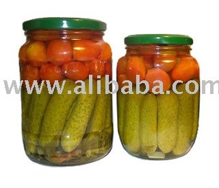 canned assorted gherkin & tomato