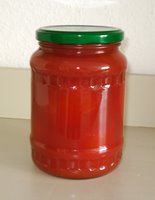 peeled tomato in own  juice  -  jar  720ml