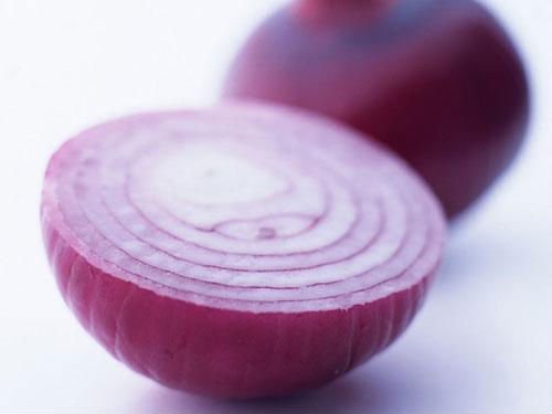 red onion price