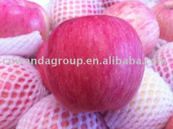 clean fuji apple