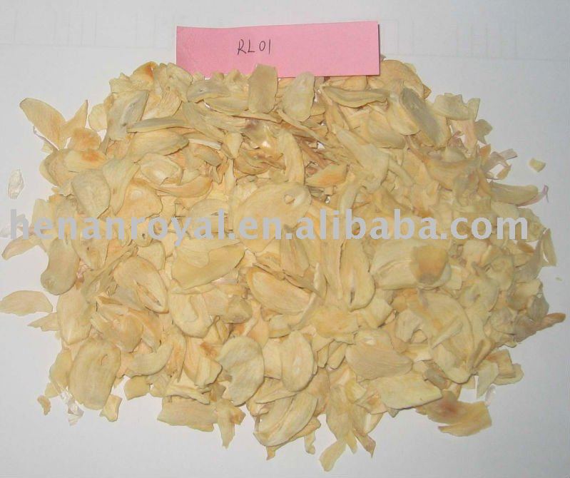 Grade A Dehydrated garlic flakes