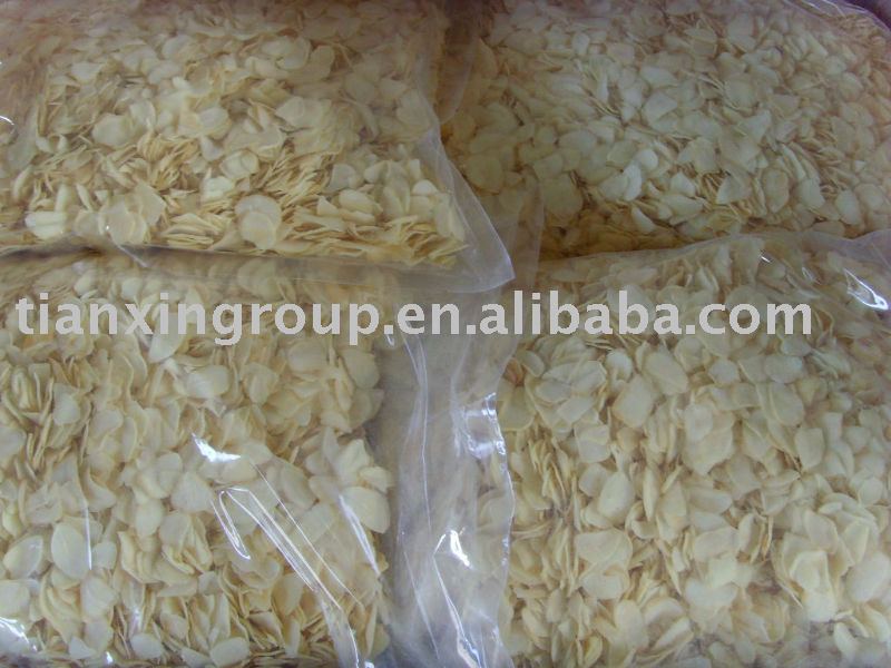Garlic Flakes Without Root
