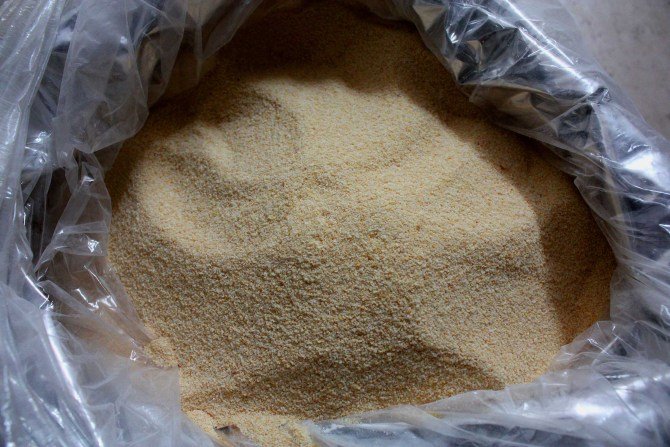 Dehydrated garlic granule