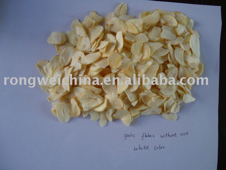First grade  Dehydrated Garlic flakes without root super white