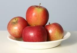 Fresh Idared apple