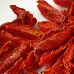 IQF Frozen Semi Dried 1 / 6 Segment Tomatoes