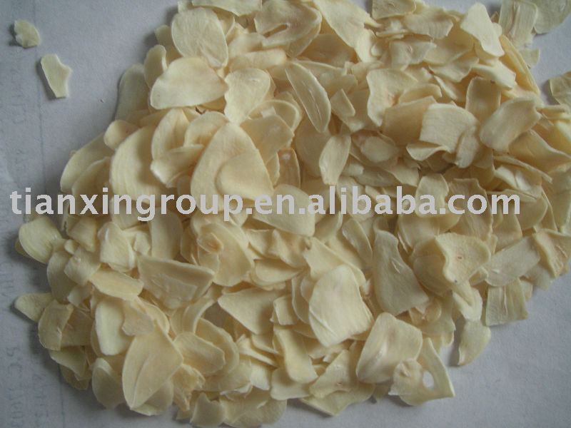 dehydrated  garlic  flake