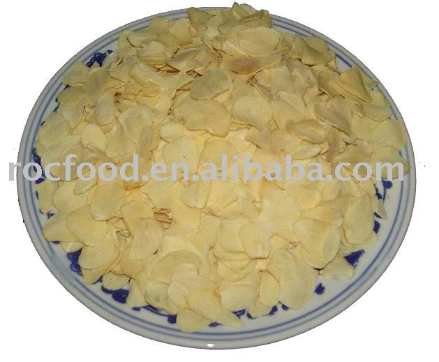 Dehydrated Garlic Flakes Without root