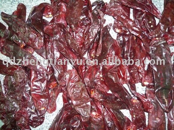  dried   red   paprika  pods