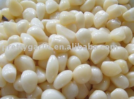 Healthy Garlic in Vinegar