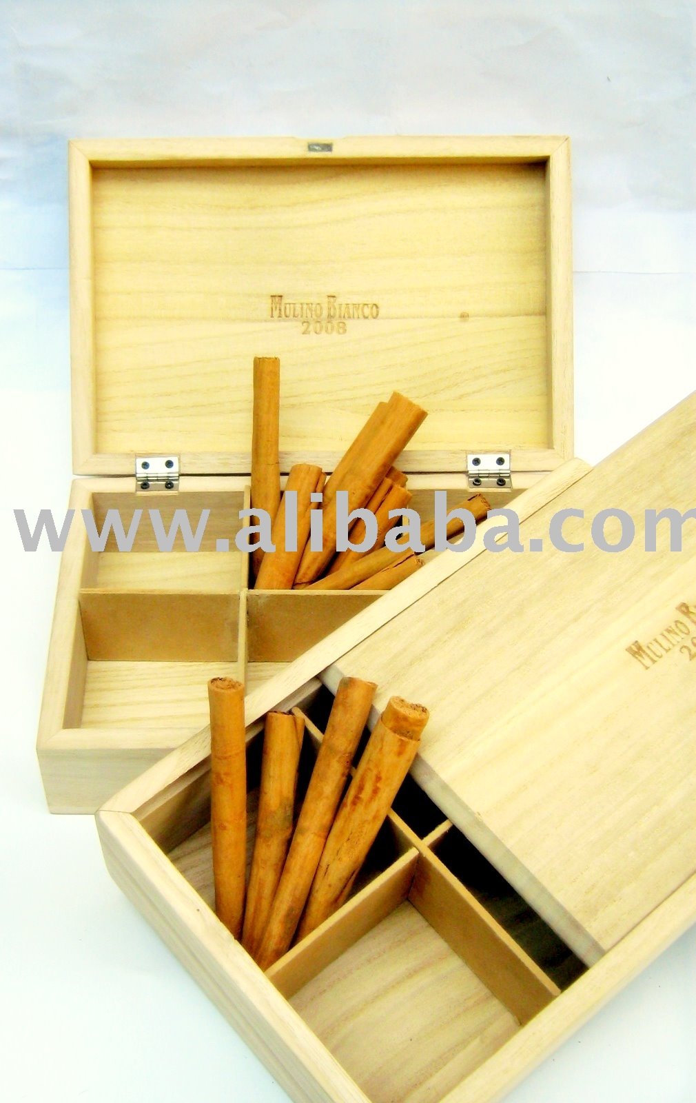 Spice  Box ,  Cinnamon 