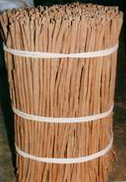  Cinnamon  ( Cassia   Vera  A Stick)