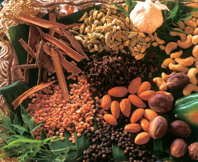 Nuts,  spice s,  tropical  fruits, dehydrated fruits