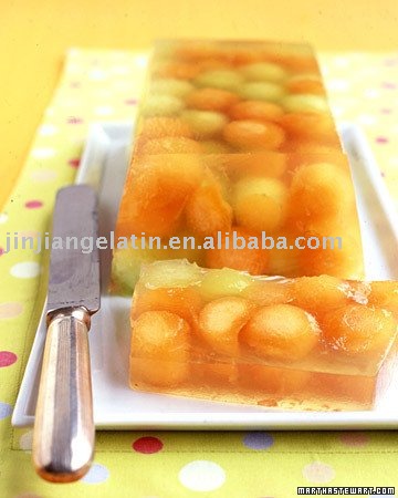 food gelatin,fish or cow edible gelatin   (fresh skins or bones gelatin powder )