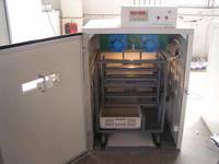 Small  Incubator 