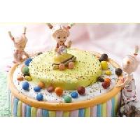 Trampoline cake