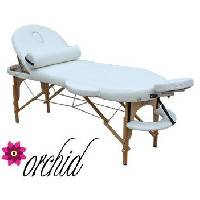 Massage Table (with aluminium frame)