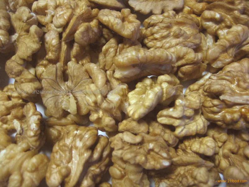 walnut kernels
