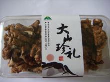 Walnut kernel