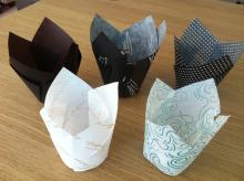 Tulip baking cups printed with artworks