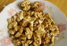 walnut kernel