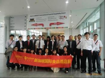 Topservice Organized 20 Exhibitors to Open Singapore Food Market